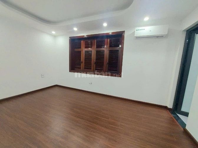 Chính chủ cho thuê nhà biệt thự,lô góc 5 tầng tại: Nguyễn Tuân,TX