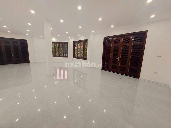 Chính chủ cho thuê nhà biệt thự,lô góc 5 tầng tại: Nguyễn Tuân,TX