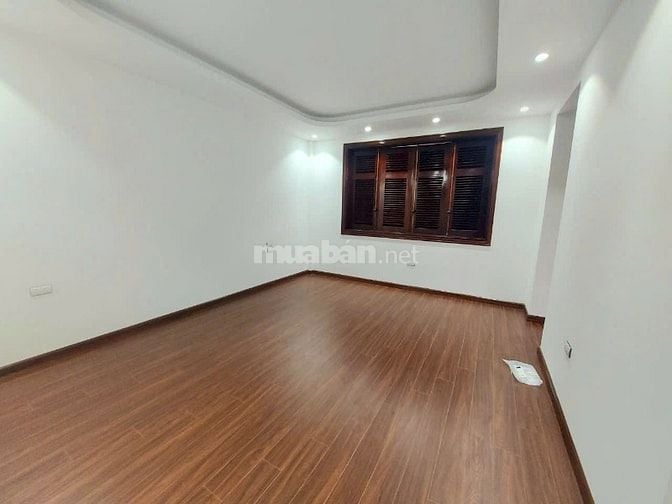 Chính chủ cho thuê nhà biệt thự,lô góc 5 tầng tại: Nguyễn Tuân,TX