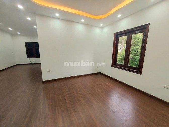 Chính chủ cho thuê nhà biệt thự,lô góc 5 tầng tại: Nguyễn Tuân,TX