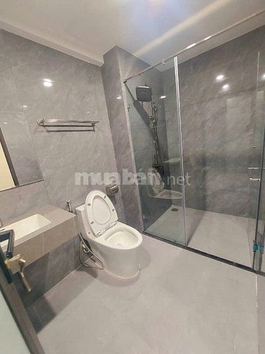Chính chủ cho thuê nhà biệt thự,lô góc 5 tầng tại: Nguyễn Tuân,TX