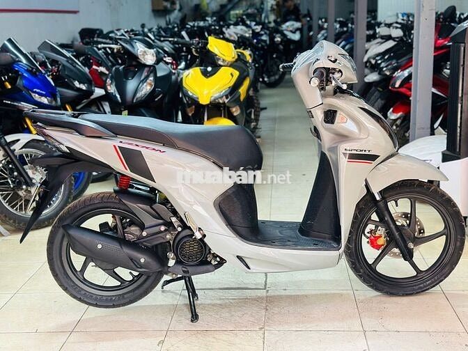 XE MÁY THỊNH PHÁT- VISION XÁM XI MĂNG BẢN THỂ THAO