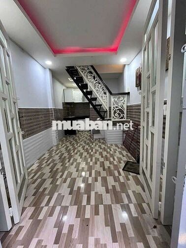 Cho thuê  nhà mới  nguyên. Căn hưng phú hẻm thông  F9,  Q8