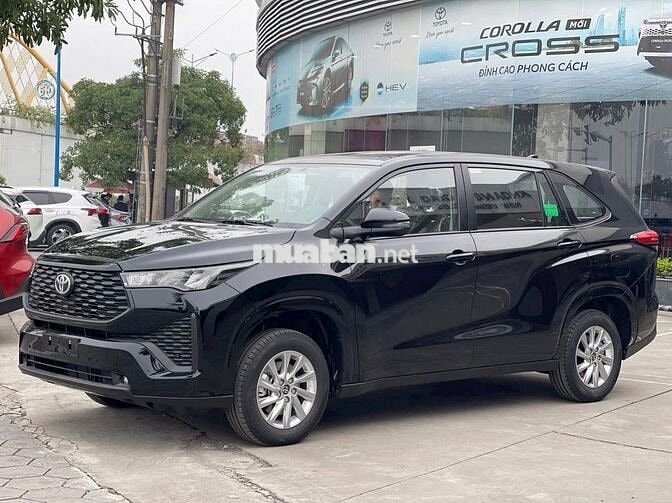 Innova Cross 2.0G 2026 - xe giao ngay giao sớm