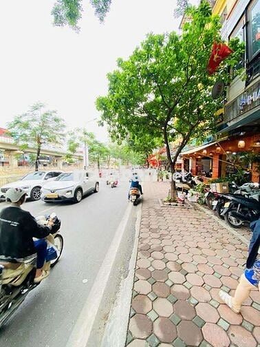 Mặt Phố Giáp Nhất 28,2 Tỷ mặt tiền 7m 6 tầng 40m2 Thanh Xuân