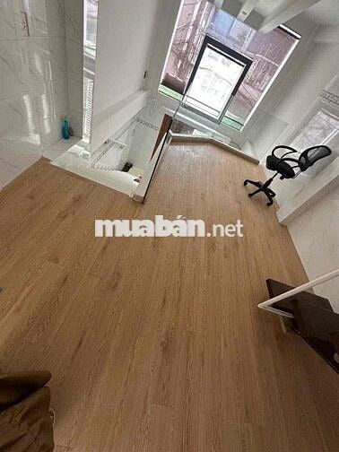 Hoàng Văn Thụ P4 Tân Bình, 3.8x9.5m, 4 tầng, 3 phòng full nội thất
