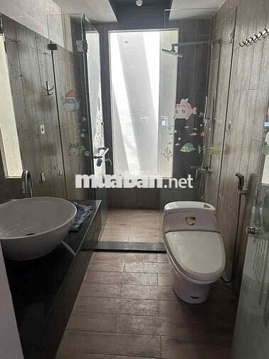 Hoàng Văn Thụ P4 Tân Bình, 3.8x9.5m, 4 tầng, 3 phòng full nội thất