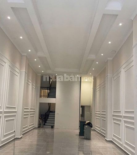 Cho thuê nhà mới xây,7 tầng, có thang máy mặt phố số 4 Mai Hắc Đế