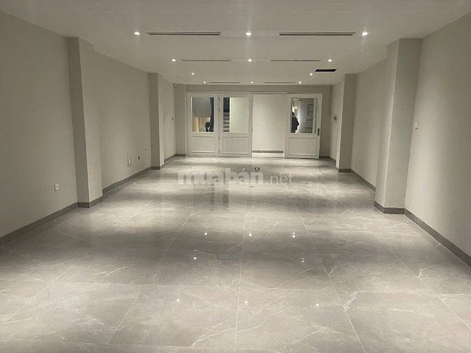 Cho thuê nhà mới xây,7 tầng, có thang máy mặt phố số 4 Mai Hắc Đế
