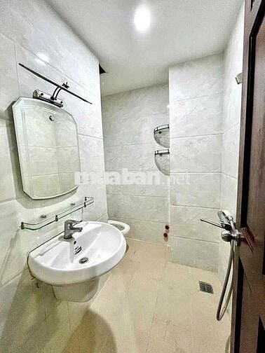 KHAI TRƯƠNG PHÒNG ĐỐI DIỆN ĐẠI HỌC RMIT, BAN CÔNG LỚN, FULL NỘI THẤT