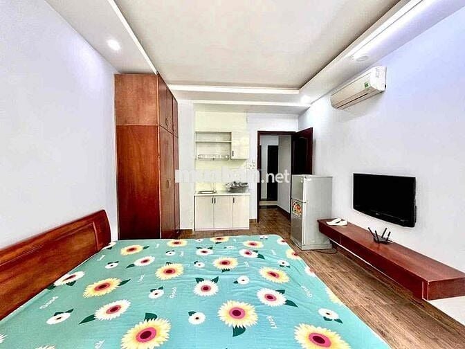 KHAI TRƯƠNG PHÒNG ĐỐI DIỆN ĐẠI HỌC RMIT, BAN CÔNG LỚN, FULL NỘI THẤT