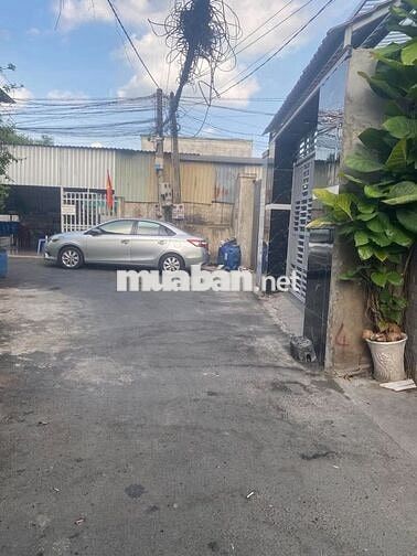 BÁN NHÀ HẺM XE HƠI NGAY TRƯỜNG CẤP 3 DĨ AN NGUYẾN DU 94M2 GIÁ 4,6 TỶ