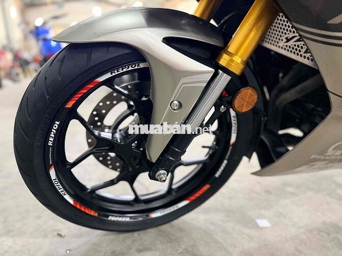 Yamaha R3 ABS 2023 Đen Bạc