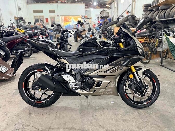 Yamaha R3 ABS 2023 Đen Bạc