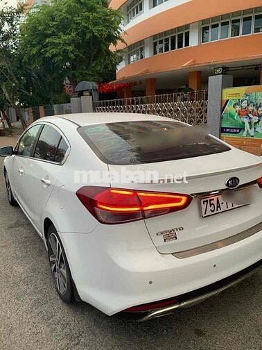 Kia Cerato Trắng 5 chỗ 2017 số tự động 1chu