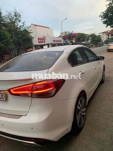 Kia Cerato Trắng 5 chỗ 2017 số tự động 1chu