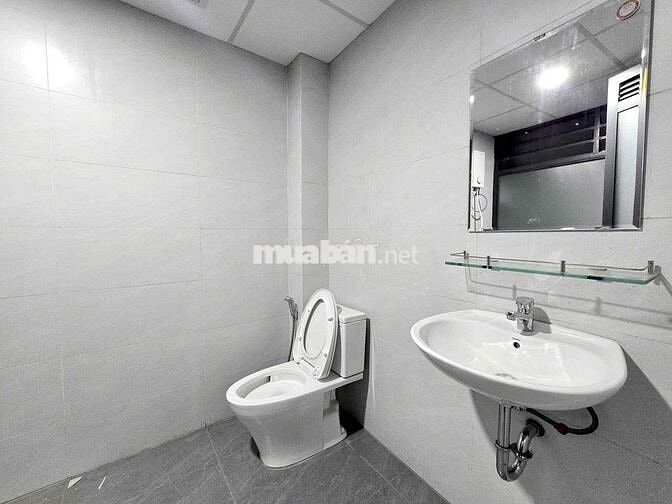 CHDV VỪA HOÀN THÀNH MỚI TINH FULL NỘI THẤT CÓ MÁY GIẶT RIÊNG