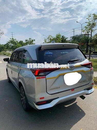 Toyota Avanza Số sàn Bạc 1chu mua mới