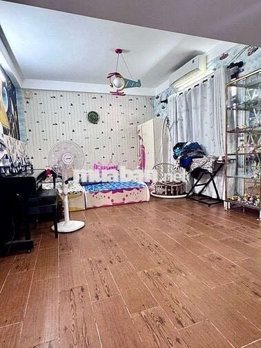 BÁN BIỆT THỰ 2 MẶT TIỀN. BÌNH HƯNG, 168M2, NỘI THẤT CAO CẤP, 15,6 TỶ.