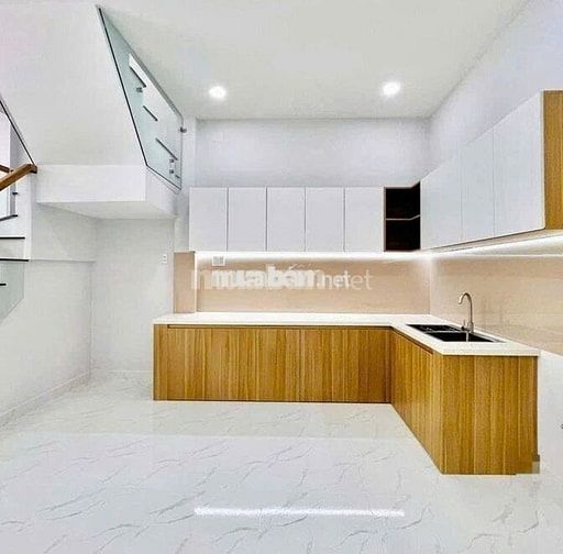 Cần cho thuê nhà HXH 486/3A Phan Xích Long P.3 Q.Phú Nhuận 