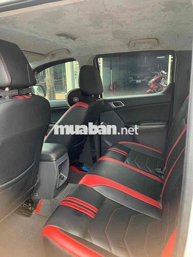 Mazda BT-50 Trắng 5 chỗ 2017 số tự động