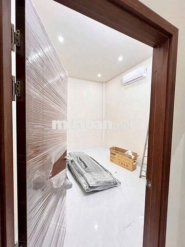 BIỆT THỰ MINI CỰC ĐẸP SỔ RIÊNG GẦN NGÃ TƯ TÂN TRIỀU - 650TR SANG TÊN