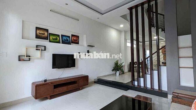🏡🏡CHO THUÊ NHÀ 3 PHÒNG NGỦ ĐƯỜNG CHẾ LAN VIÊN GẦN BIỂN