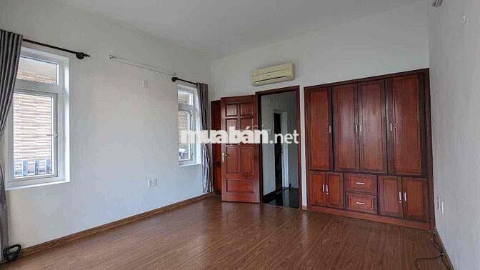 🏡🏡CHO THUÊ NHÀ 3 PHÒNG NGỦ ĐƯỜNG CHẾ LAN VIÊN GẦN BIỂN