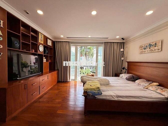 CHO THUÊ BIỆT THỰ NAM THIÊN 2 PHÚ MỸ HƯNG QUẬN 7