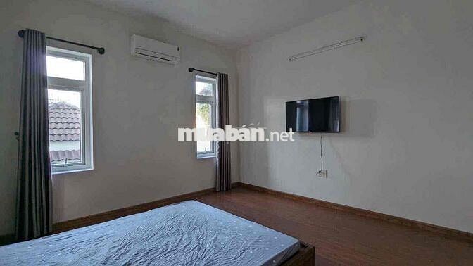 🏡🏡CHO THUÊ NHÀ 3 PHÒNG NGỦ ĐƯỜNG CHẾ LAN VIÊN GẦN BIỂN