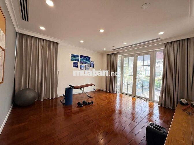 CHO THUÊ BIỆT THỰ NAM THIÊN 2 PHÚ MỸ HƯNG QUẬN 7