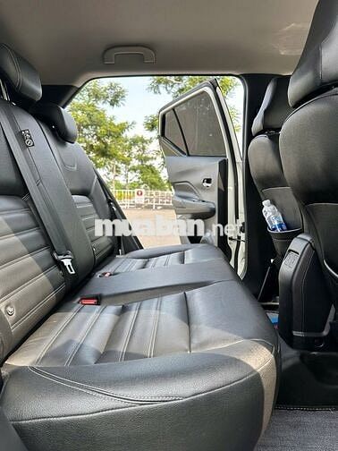 Nissan Kicks 2023 V Trắng đẹp 3v2 cam kết kilomet