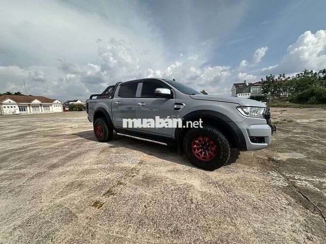 Ford Ranger XLT 2017 Xám Số sàn