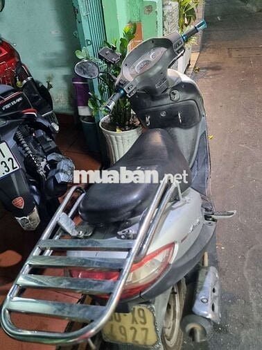 SYM Attila 110cc Bạc