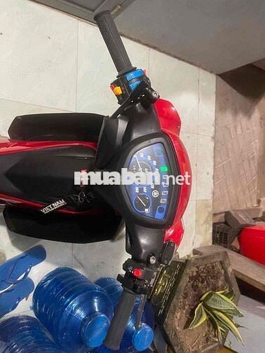 Yamaha Sirius Đỏ đen