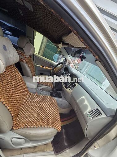 Toyota Innova J 2011 Vàng cát 50000 km