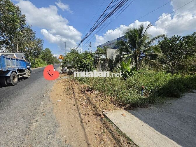 285M MTIEN HL173 CŨ SÁT BÊN CHỢ HỮU ĐỊNH CÓ 63M THỔ CƯ