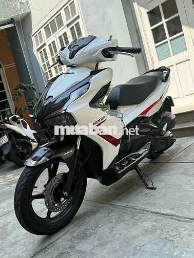 ab trắng đen khoá ga bs43, máy rin ngon đk2022