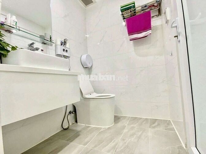 Cho thuê Căn Hộ Chung Cư 3PN 2WC Full nội thất 92m2