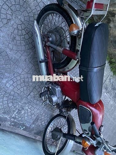Honda SS50 Đỏ Cổ điển