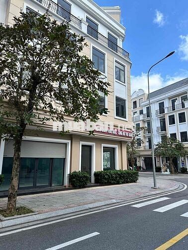 Cho Thuê Nhà ( shophouse ) giá rẻ VinCom Đông Hà, Quảng Trị