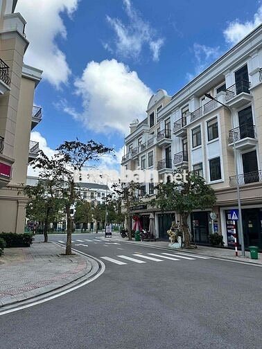 Cho Thuê Nhà ( shophouse ) giá rẻ VinCom Đông Hà, Quảng Trị