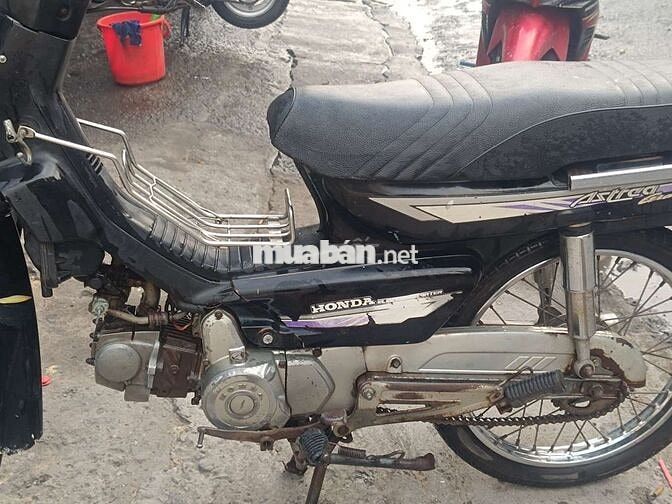 Honda Astrea Đen