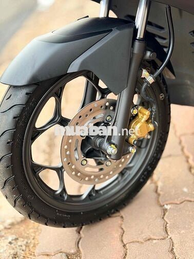 AB 2026 XE MỚI MUA ODO: 800km
