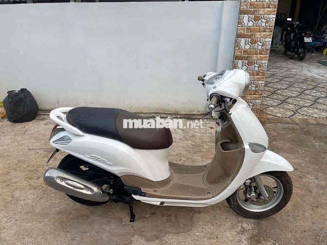 Yamaha Nozza màu Trắng