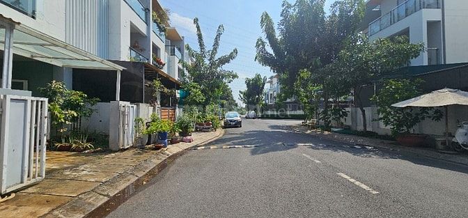 Biệt thự liền kề Khang Điền Mega Village