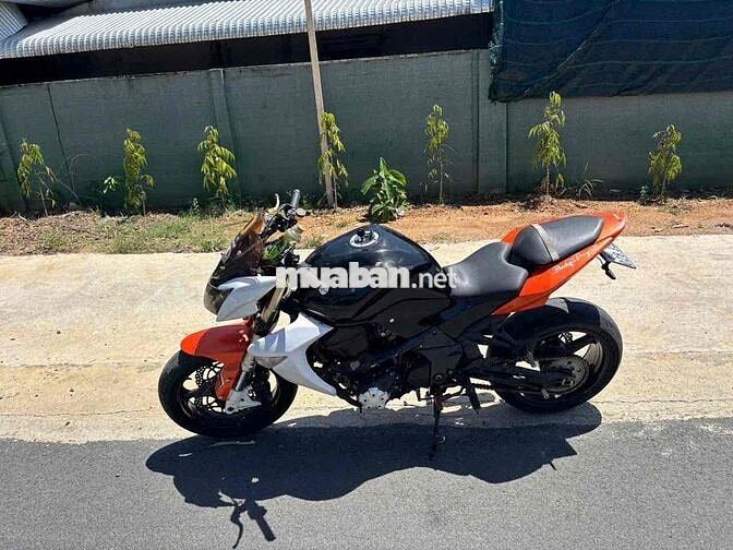 Kawasaki Z1000 Cam Trắng Đen