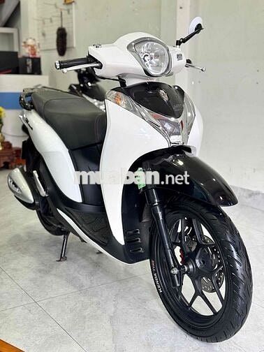 Honda SH Mode Trắng