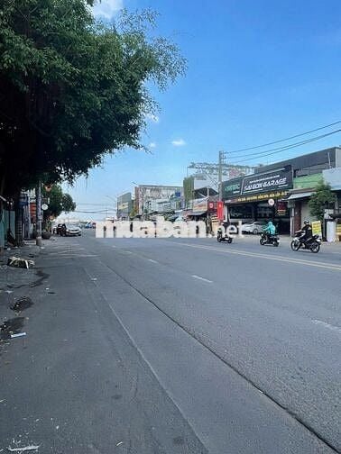 CHO THUÊ NHÀ MẶT TIỀN ĐƯỜNG CHẾ LAN VIÊN 8,3X29M 2L CÓ THANG MÁY