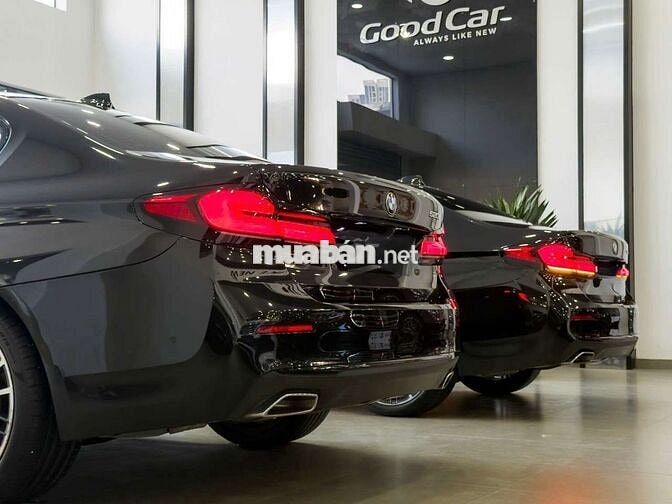 BMW 520i Luxury Line 2022 Black Edition cực đẹp
